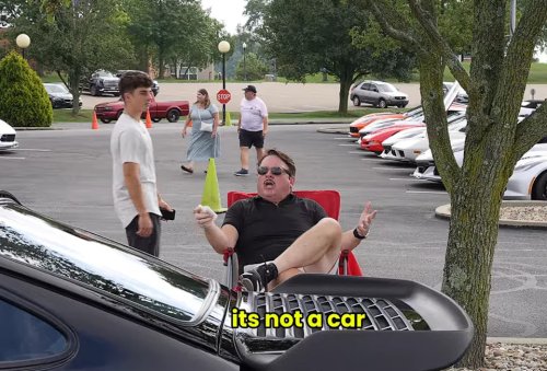Porsche, YouTuber Brings a Drivable Couch to a Car Meet, Instantly Enrages Porsche Owner
