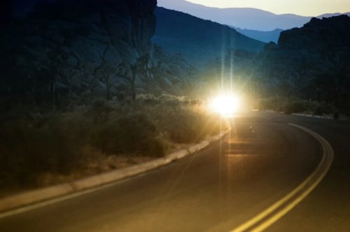 NHTSA to Look Straight at Headlight Regs Without Blinking