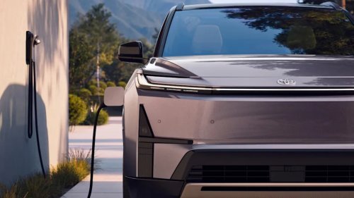 Toyota, Toyota Highlander, SUV, Toyota's Oh-So-Important All-Electric Highlander SUV Is Already Delayed