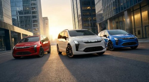 Chrysler, Chrysler CEO Teases a Factory-Lowered Pacifica: ‘Stay Tuned’