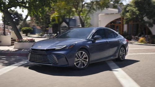 The Toyota Crown Replaced the Avalon. Was It a Mistake?
