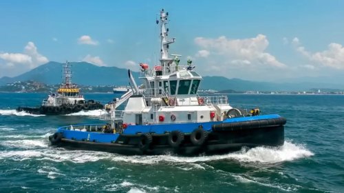 Tugboat Vs. Towboat: What's The Difference?