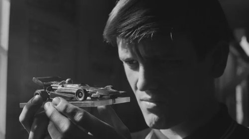 There Are Die-Hard Slot Car Fans Out There Keeping The Hobby Alive