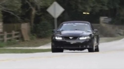 Man Claims a HOA Board Threatened To Call the Police Over His Ford Mustang