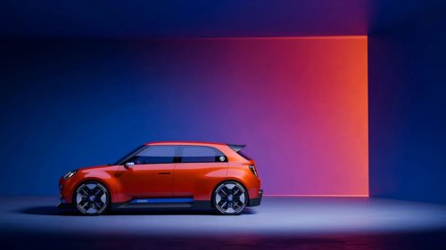 MG's New GO! Concept Is a Funky Mini-Rivaling Hot Hatch That Relies on Electric Power