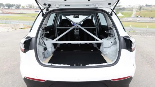 China's Best-Selling EV Can Drift Really Well