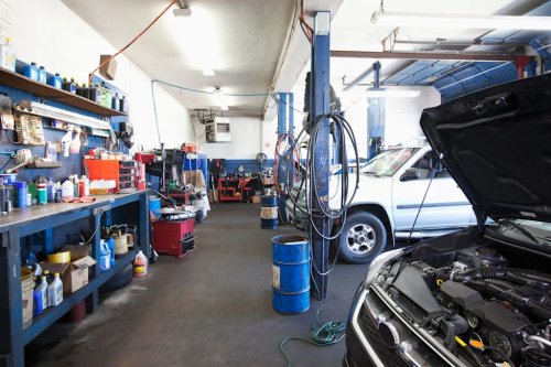 Trump to Automakers: “You Don’t Want People to Fix Their Cars”