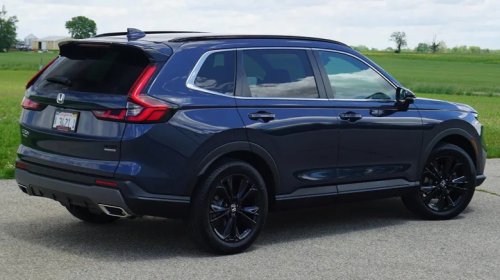 Honda, Honda CR-V, Ford, Ford F-150, Toyota, Honda CR-V Takes Advantage Of Ford F-150, Toyota RAV4 Misadventures To Become Your 2026 Sales Champion