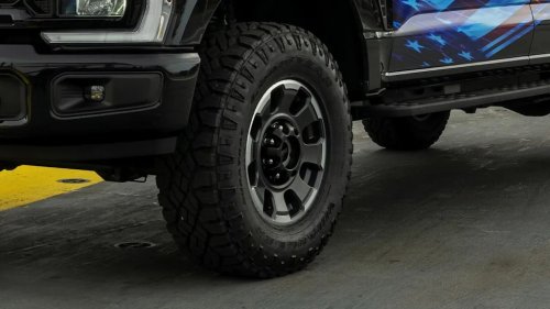 Ford, The 2027 Ford Super Duty Proud to Honor Is a Limited-Run Patriotic Workhorse