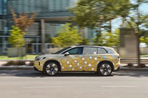 View Exterior Photos of the 2028 Volkswagen ID. Tiguan