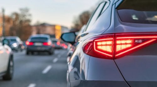 This Common Driving Habit Could Tank Your Fuel Economy By Up To 40%