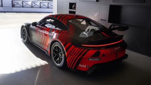 The New 911 Challenge Is the Cheapest New GT3-Based Race Car You Can Buy