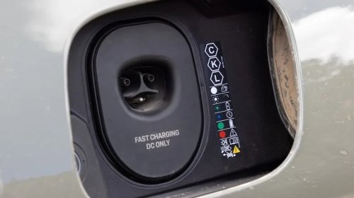 Porsche, Porsche Cayenne, Porsche's Cayenne Electric Embraces What Rival Fully Electric SUVs Try To Hide