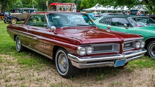 Pontiac, Here's What Made The Pontiac 421 Super Duty Big Block Engine So Impressive