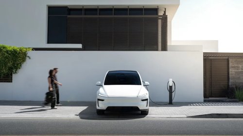 Tesla, Tesla Model Y, See inside Tesla's new $62,000 six-seater Model Y L, which has been a huge hit in China and is now on sale in the US