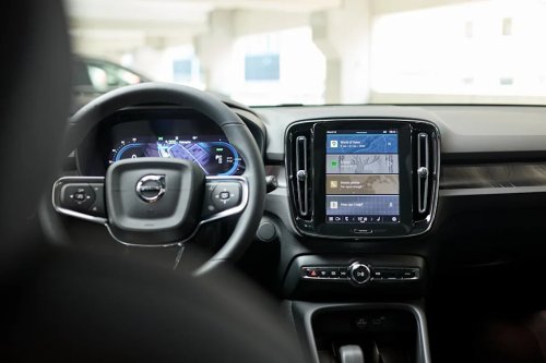 2026 Volvo EX40