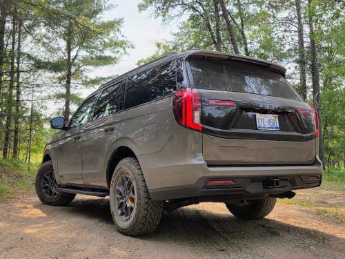 Ford, Ford Expedition, I Drove the 2026 Ford Expedition Tremor: An Off-Roader That Isn't Bluffing