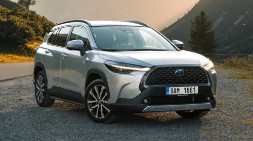 5 Small SUVs With Better Ratings Than The Mazda CX-30