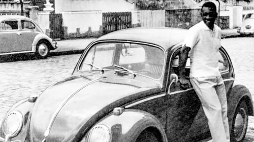 The Incredible Car Collection Pelé Was Gifted