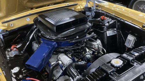 Why Some 1960s Muscle Cars Used Small Block V8s Instead Of Big Blocks