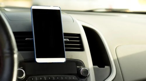 So Your Car's Infotainment System Is Painfully Old: What Are Your Options?