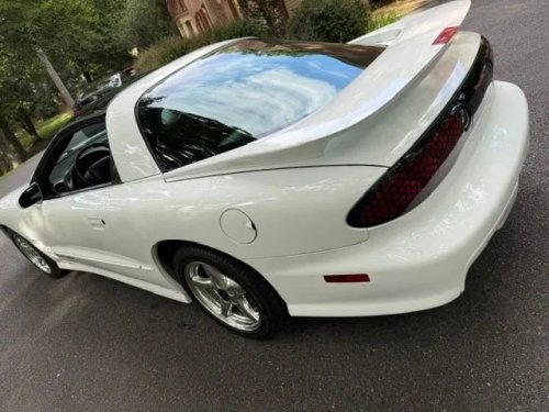 Fourth Gen at Carlisle Auctions: This Time-Capsule 1998 Pontiac Trans Am WS6 Is Ready to Turn Heads