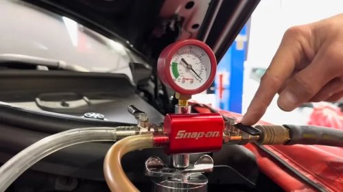 How Long Do Radiator Hoses Last & What Factors May Affect Their Lifespan?