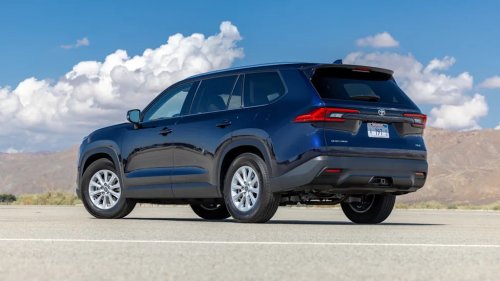 Only One of the Toyota Grand Highlander’s 3 Powertrains Hits the Fuel-Economy Sweet Spot