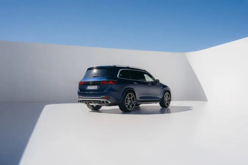 See Exterior Pics of the 2027 Mercedes-AMG GLS63