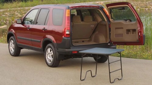 7 Weird Accessories Included in New Cars That Were Actually Useful