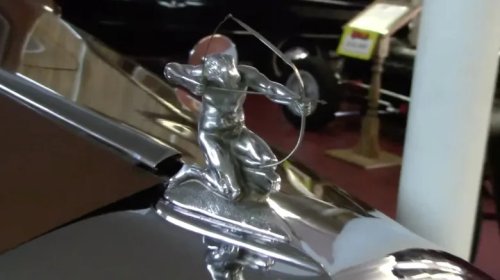 These Are Your Favorite Hood Ornaments