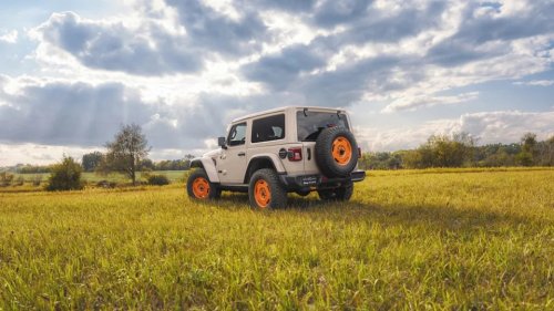 2027 Jeep Wrangler JL-2A First Look: A Charming Retro Tribute