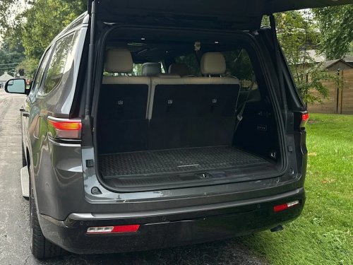 I Drove the 2026 Jeep Grand Wagoneer Upland, a Luxurious Beast of Burden
