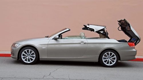 The 2007 BMW 335i Convertible Hid a Clever Trick Nobody Else Had