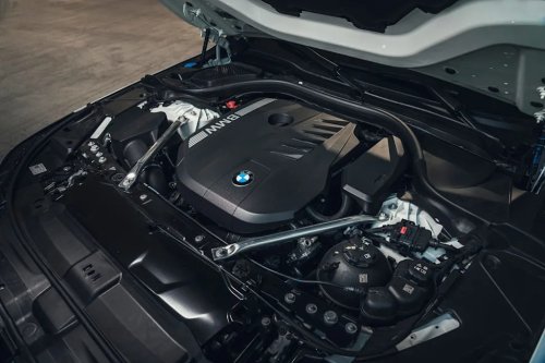 View Exterior Photos of the 2026 BMW 540i xDrive