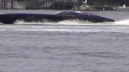 This 2,700-Horsepower Corvette Boat Reportedly Outran the Coast Guard and the Internet Cannot Handle It