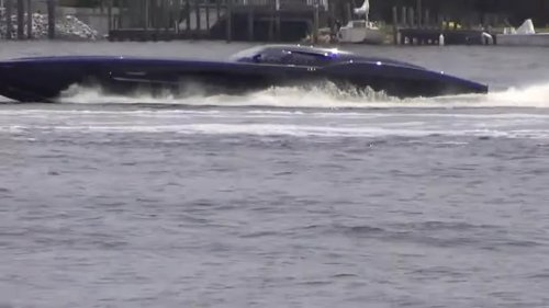 This 2,700-Horsepower Corvette Boat Reportedly Outran the Coast Guard and the Internet Cannot Handle It