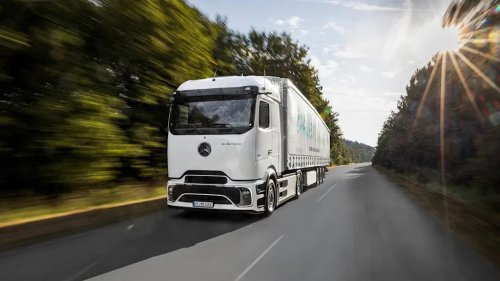 Tesla, Tesla Is About To Reveal European Semi Specs And Launch Plans