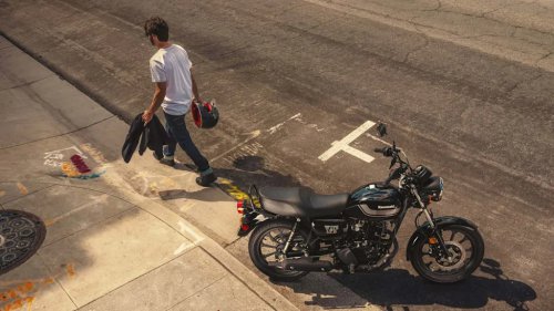 This Perfect City Commuter Will Cost You Just $3,000. Yes, It's A Motorcycle