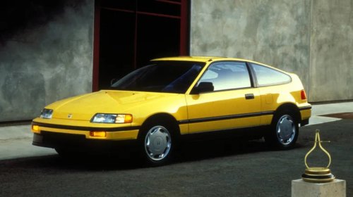 12 Sporty Cars With Pretty Darn Good Fuel Economy