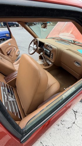 A Lowrider Meet Convinced Me: Enthusiasts Should Step Out of Their Comfort Zones