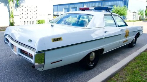 Plymouth, Someone Is Selling A 1971 Plymouth Sport Fury Dukes of Hazzard Tribute Car