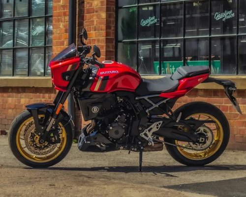 Suzuki, Suzuki’s Coolest Retro-Styled Street Bike Gets Even More Compelling, While Dropping Its Price