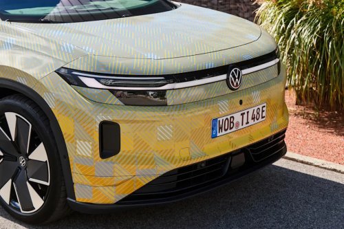 View Exterior Photos of the 2028 Volkswagen ID. Tiguan