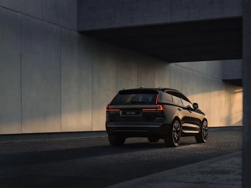 View Exterior Photos of the 2028 Volvo XC60