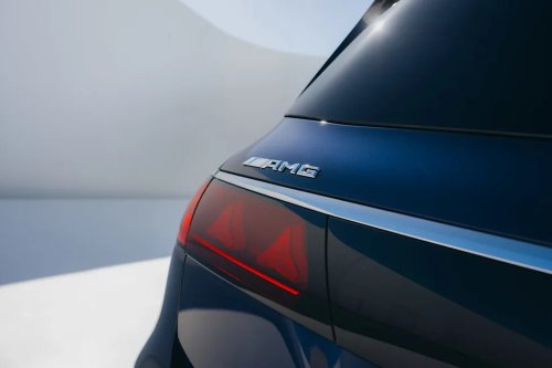 See Exterior Pics of the 2027 Mercedes-AMG GLS63