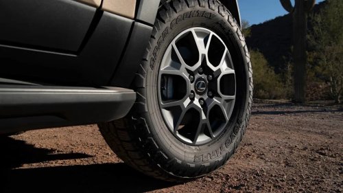 Lexus, Lexus GX, Land Rover, Land Rover Defender 110, Rover, Lexus GX 550 Vs. Land Rover Defender 110: The Off-Road Luxury Fight