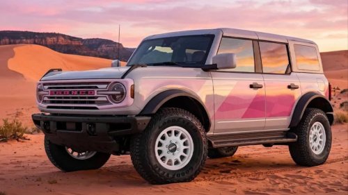 Ford, Ford Bronco, SUV, A New Ford Bronco Magenta Package Adds a Touch of 1980s to the SUV