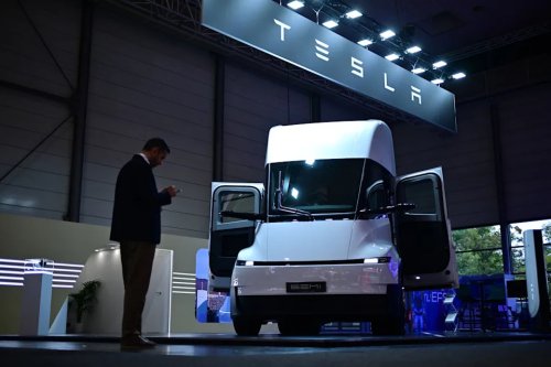 IAA fair in Hanover: China's electric trucks take on European giants