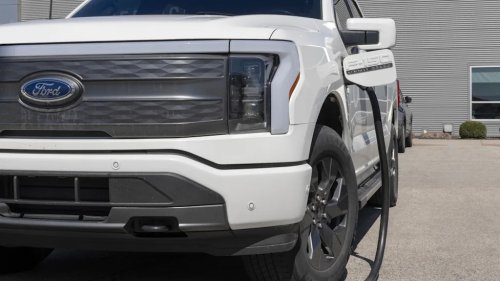 Battery, Texas F-150 Lightning owner weighs $350 home battery backup for lower electric prices